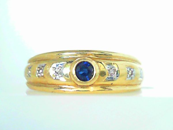 Lady's Yellow 14 Karat Contemporary Fashion Ring Size 7.5