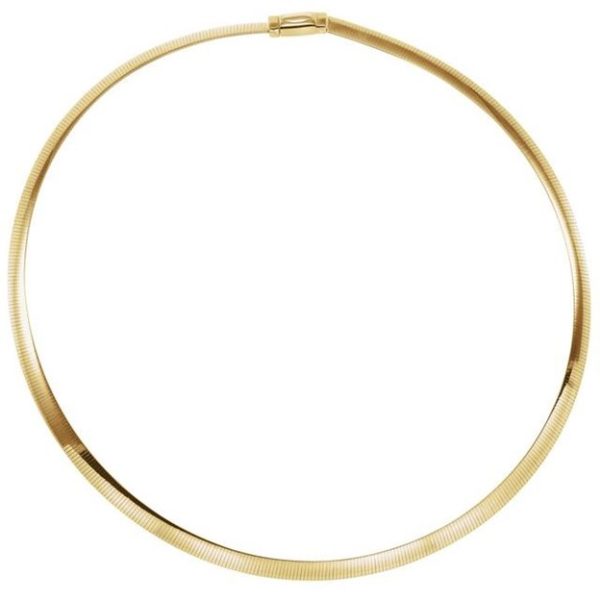 Lady's Necklace Chain Type: Omega
Metal Type: 14 Karat
Metal Color: Yellow
Length: 17