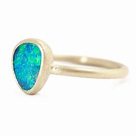 Lady's Yellow 18 Karat Contemporary Fashion Ring Size 6.75 With One Pear  Shaped Opal