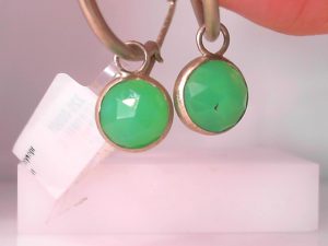 Nina Nguyen Petal Earring Charms
Metal: Sterling Silver
Stones: Chrysoprase