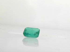 Loose Stone With One 1.14Ct Emerald Very Slightly Bluish Green Emerald
7.11 x 5.73 x 3.33