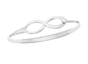 The Endless Bracelet is a delicate, yet meaningful piece designed to be worn every day as a symbol of infinite love, strength, and elegance. Its signature infinity-shaped centerpiece gives the bracelet its name, representing unbreakable bonds and endlesspossibilities. A sweet little heart or cube accent hooks securely, adding a touch of charm and personality. Designed for effortless wear, the Endless Bracelet is perfect on its own, exuding understated elegance, or as part of a curated bracelet stack for a layered, stylish look. Whether you wear it as a personal reminder, a gift for someone special, or a symbol of your journey, this bracelet is crafted to be cherished forever.


Metal Silver 
Stone/Accent Silver Cube Accent 
Size LM 
Endless Bracelet
Endless BraceletIn stock