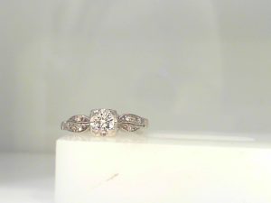 Lady's White 14 Karat Diamond Fashion Ring Size 6 With One 0.25Ct Round G/H Si1 Diamond