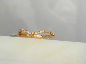 Lady's Yellow 14 Karat Diamond/Milgrain Double Wave Wedding Band Size 7 20=0.11tw Round Diamonds