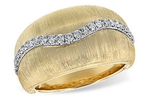 Lady's Yellow 14 Karat  Contemporary Fashion Ring Size 7 With 0.26Tw Round G Si2 Diamonds
