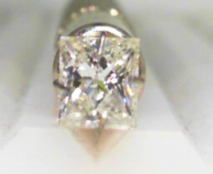 Loose Stones With One 1.14Ct Princess I IF Nat Diamond
GIA 12933671
Laser Inscription GIA12933671 (Blue Nile Symbol)