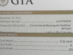 Loose Stones one 0.36ct Pear H SI1 Diamond
4.69x4.28x2.44mm
GIA 6224755028
INSCRIBED GIA 6224755028