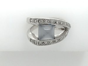 Lady's White 14 Karat Contemporary Fashion Ring Size 7 With 24 = Round Diamonds Gram Weight: 6.82