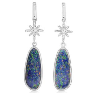 Lady's Earrings With 2 = Various Shapes Boulder Opal Opals And = 0.29Tw Round E/F Vs2 Diamonds
Type: Earrings
Metal Type: 14K White Gold
Main Gemstone: Opal Doublet
Total Gem Weight: Varies
Diamonds:
Stone Count: 42
Total weight: 0.292 ct
Grade: H-I SI2