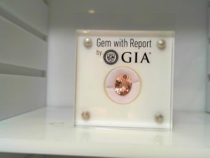 Gent's Loose Stone With One 3.18Ct Oval Pink Rubellite Tourmaline