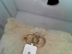 Lady's Yellow 14 Karat Satin Twist Finish Mekong Petite 13Mm Hoops Earrings
Nina Ngyuen Designs