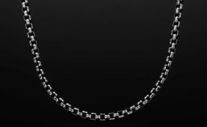 The complex geometry of each link presents as a simple, timeless piece that is finished with a gentle oxide and hand polish that beckons you closer, true to William Henry’s renowned style. Our custom lobster clasp, also sculpted in sterling silver, completes the presentation.