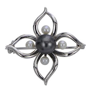 Sterling Silver Freshwater Pearl Brooch