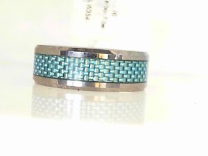 Alternative Metals
AGUSTUS
METAL TYPE: Tungsten Carbide
WOOD/INLAY: Blue Carbon Fiber
WIDTH: 8mm
PROFILE: Flat Beveled
FINISH: Polished
SIZE: 12
VEND STYLE#: W354-BUCF-w8-120