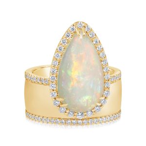 18K Yellow Gold Brazilian Opal/Diamond Ring