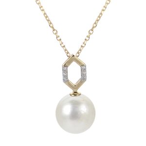 14KT Yellow Gold Freshwater Pearl Necklace