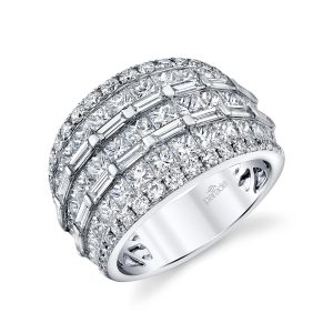Round & Baguette Diamond Ring