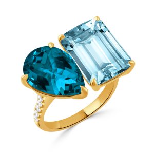 R11348LBBT-Y-18K YELLOW GOLD DIAMOND RING WITH SKY BLUE TOPAZ AND LONDON BLUE TOPAZ