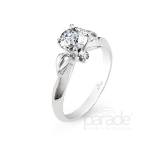 Round Diamond Engagement Ring