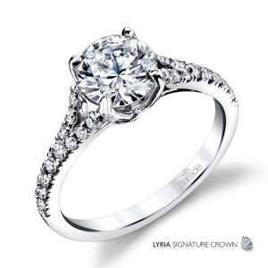 Round Diamond Engagement Ring